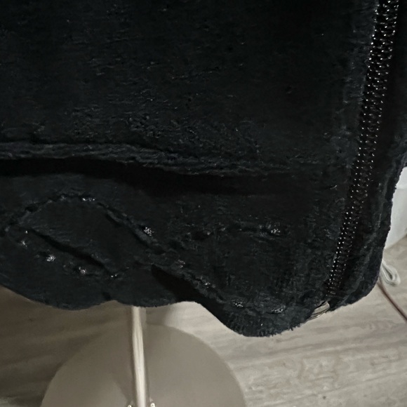 Plus Size Top - Picture 6 of 6